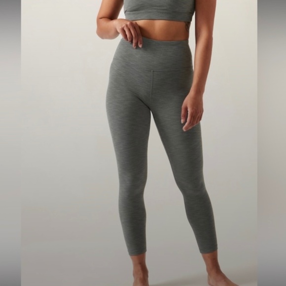 Athleta Ultra High Rise Elation 7/8 Tight New With Tags - Picture 1 of 3
